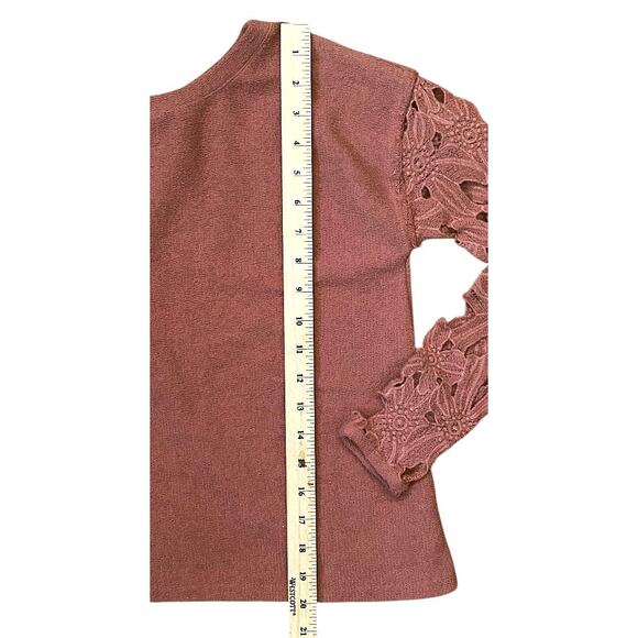 Gimmicks by Buckle Crochet Sleeve Tulip Back Copper Brown Top XS - Picture 4 of 8